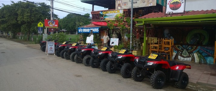 Façade extérieure Outback façade quad samara