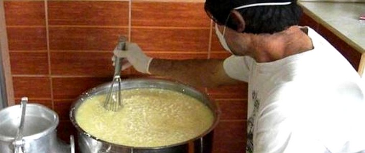 Quesos Canaan San Gerardo de Rivas elaboration du fromage Quesos Canaan San Gerardo de Rivas elaboration du fromage