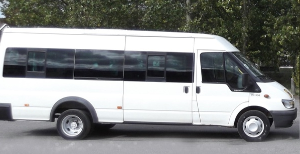 Minibus agence de voyage, revient plus cher, économiser en voyageant librement, liberté, tours organisés