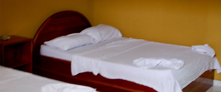 Cabinas y Soda El Rio - Chambre Cabinas y Soda El Rio La Fortuna Hotel Chambre