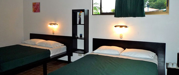 Chambre La Casa de las Flores Caraîbes Sud Cahuita Chambre Lit double style moderne