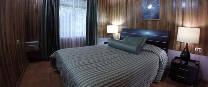Los Pinos - Cabinas y Jardines Chambre Los Pinos Cabinas y Jardines Monteverde Santa Elena Rainforest Forêt de Nuages Chambre