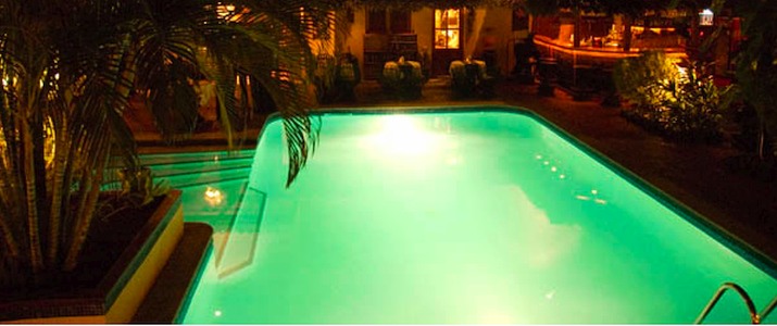 Villa del Sueño piscine de nuit Villa del Sueño piscine de nuit