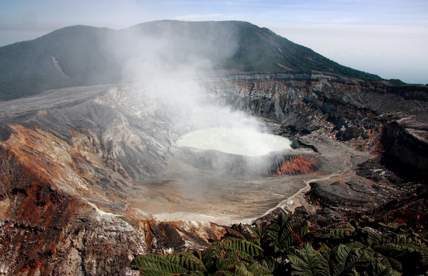 Volcan Poas cratère du Volcan Poas