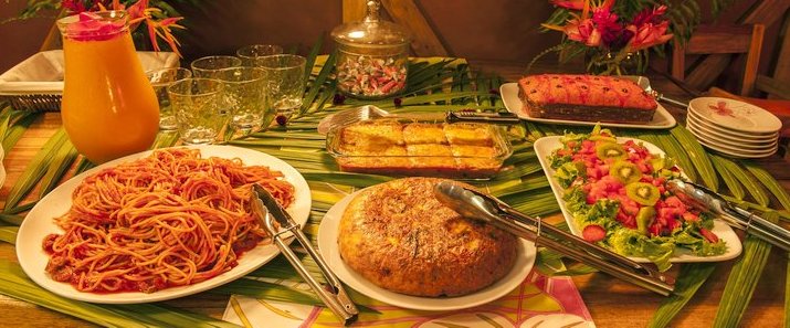 La Ceiba Bosque Primario Tours (Centro de Rescate Jaguar) - Repas La Ceiba Bosque Primario Tours (Centro de Rescate Jaguar) - Repas