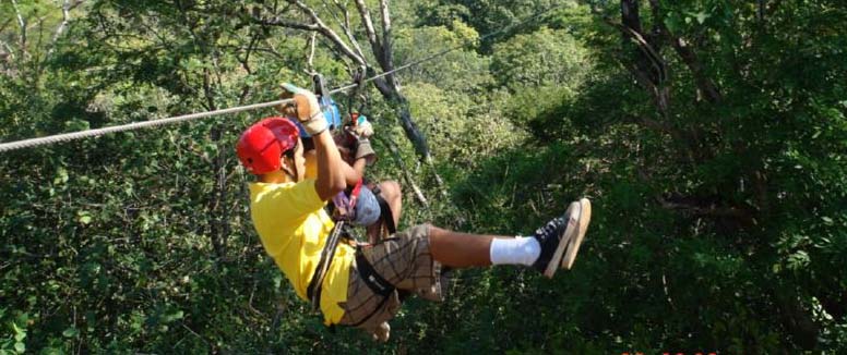 Monkey Jungle Canopy tyrolienne