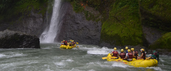 Rios Tropicales - Rio Reventaz rafting rivière rapides