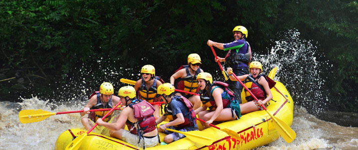 Rios Tropicales - Rio Reventaz Rios Tropicales - Rio Reventaz rafting rivière rapides