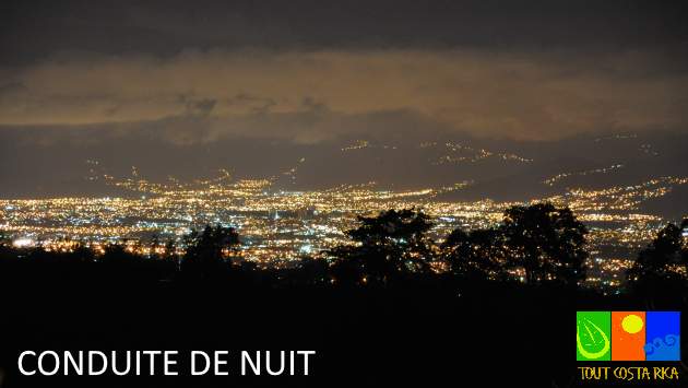 Conduite de nuit au Costa Rica vue de vallée centrale