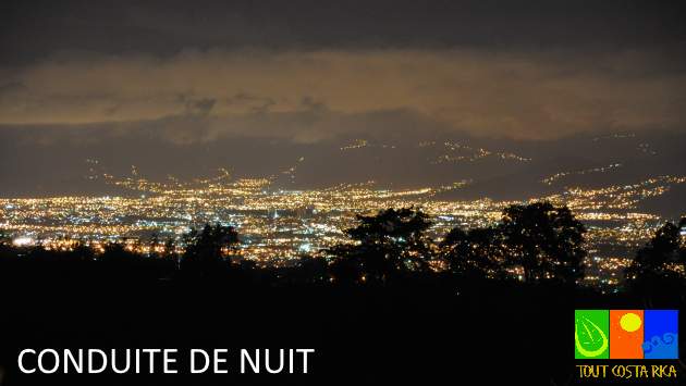 Conduite de nuit au Costa Rica Conduite de nuit au Costa Rica vue de vallée centrale