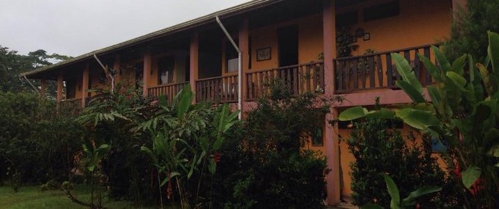 Hotel Cacao - Façade jaune