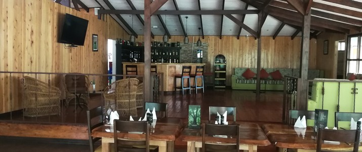 Hotel de Montaña Suria San Gerardo de Dota restauran