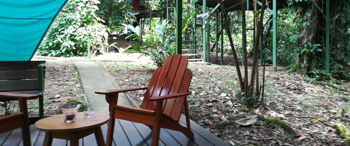 Finca Valeria Caraïbes sud Playa Cocles terrasse