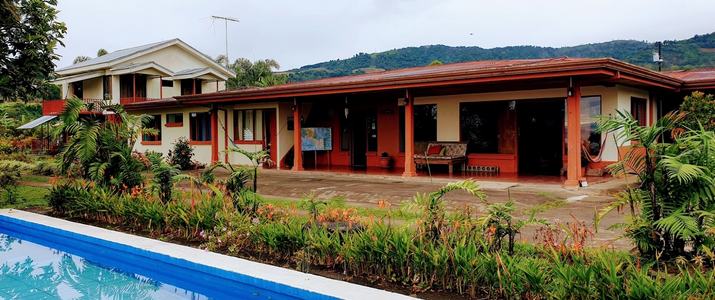 Posada Rural Casa Aquiares piscine