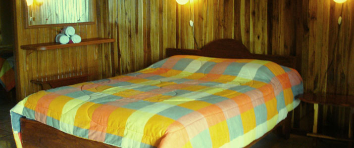 Belcruz B&B Monteverde Réserve Santa Elena Cabinas Bungalows Bois Chambre