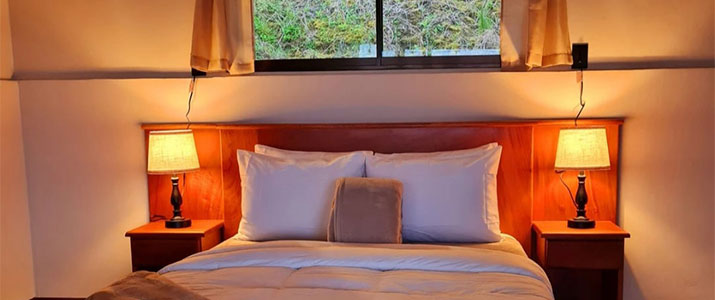 Cabaña Bosque Tapanti chambre chambre, lit, se reposer, dormir, vue