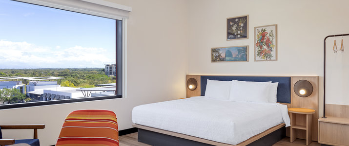 Piscine et espaces extérieurs du Hampton by Hilton Guanacaste Airport