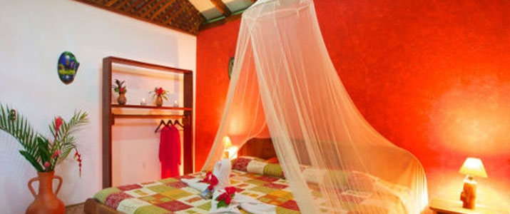 Suizo Loco Lodge Caraïbes Sud Cahuita chambre lit double